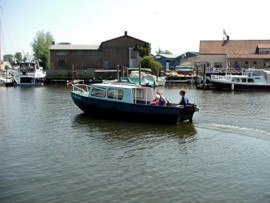 Kajuitboot voor de hele familie huren in Drimmelen, Noord-Brabant